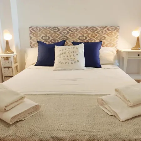 Appartement Homeyseville-amazing Penthouse Giralda Views 8 Pax, Parking Optional Sevilla