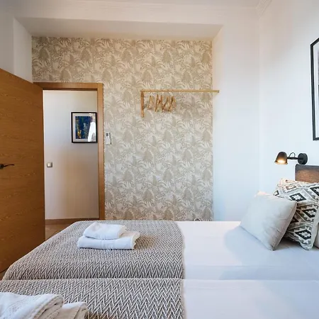 Homeyseville-amazing Penthouse Giralda Views 8 Pax, Parking Optional Appartement Sevilla