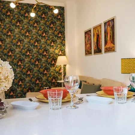 Appartement Homeyseville-amazing Penthouse Giralda Views 8 Pax, Parking Optional Sevilla