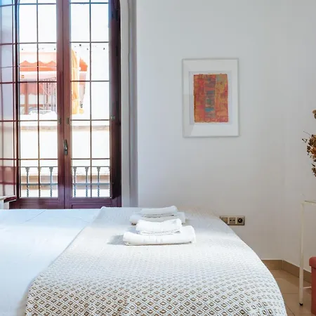 Appartement Homeyseville-amazing Penthouse Giralda Views 8 Pax, Parking Optional Sevilla