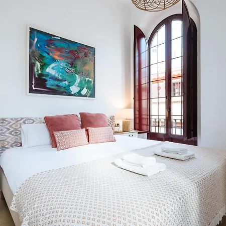 Homeyseville-amazing Penthouse Giralda Views 8 Pax, Parking Optional * Sevilha